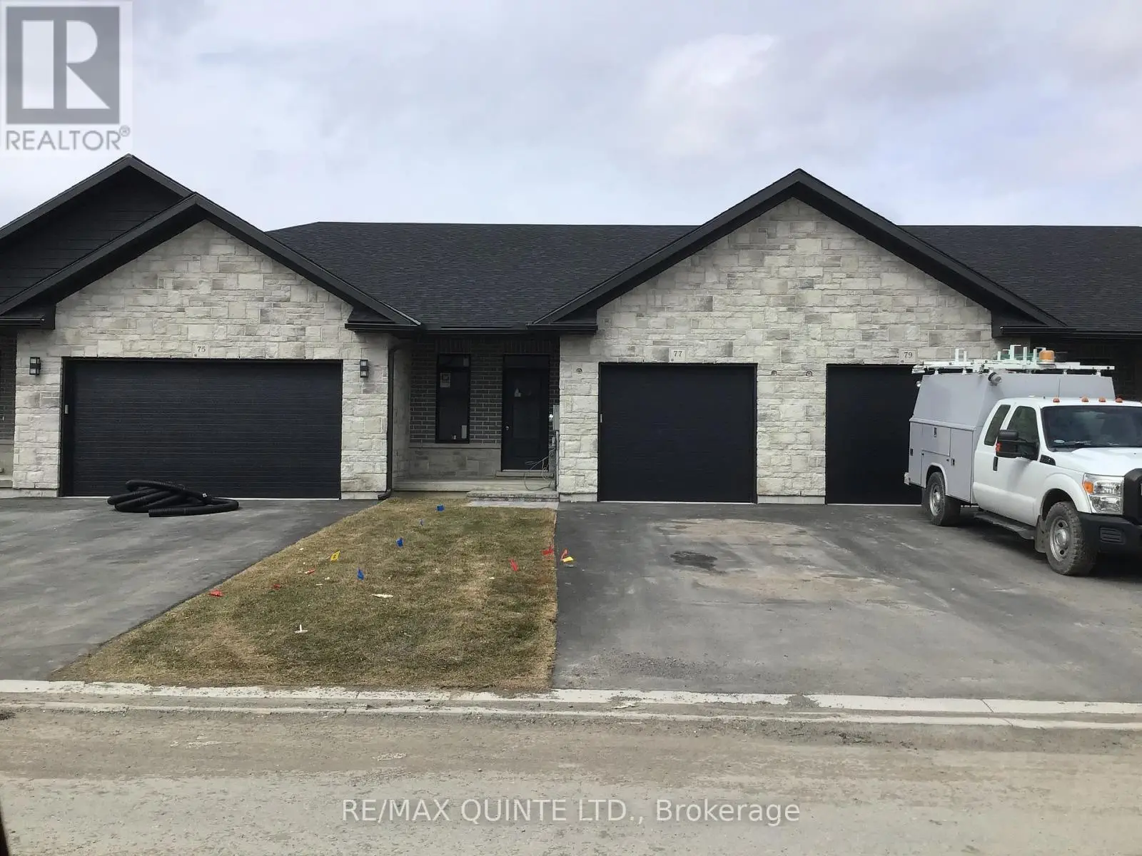 77 Raycroft Drive, Belleville, Ontario  K8N 0R5 - Photo 1 - X11985406