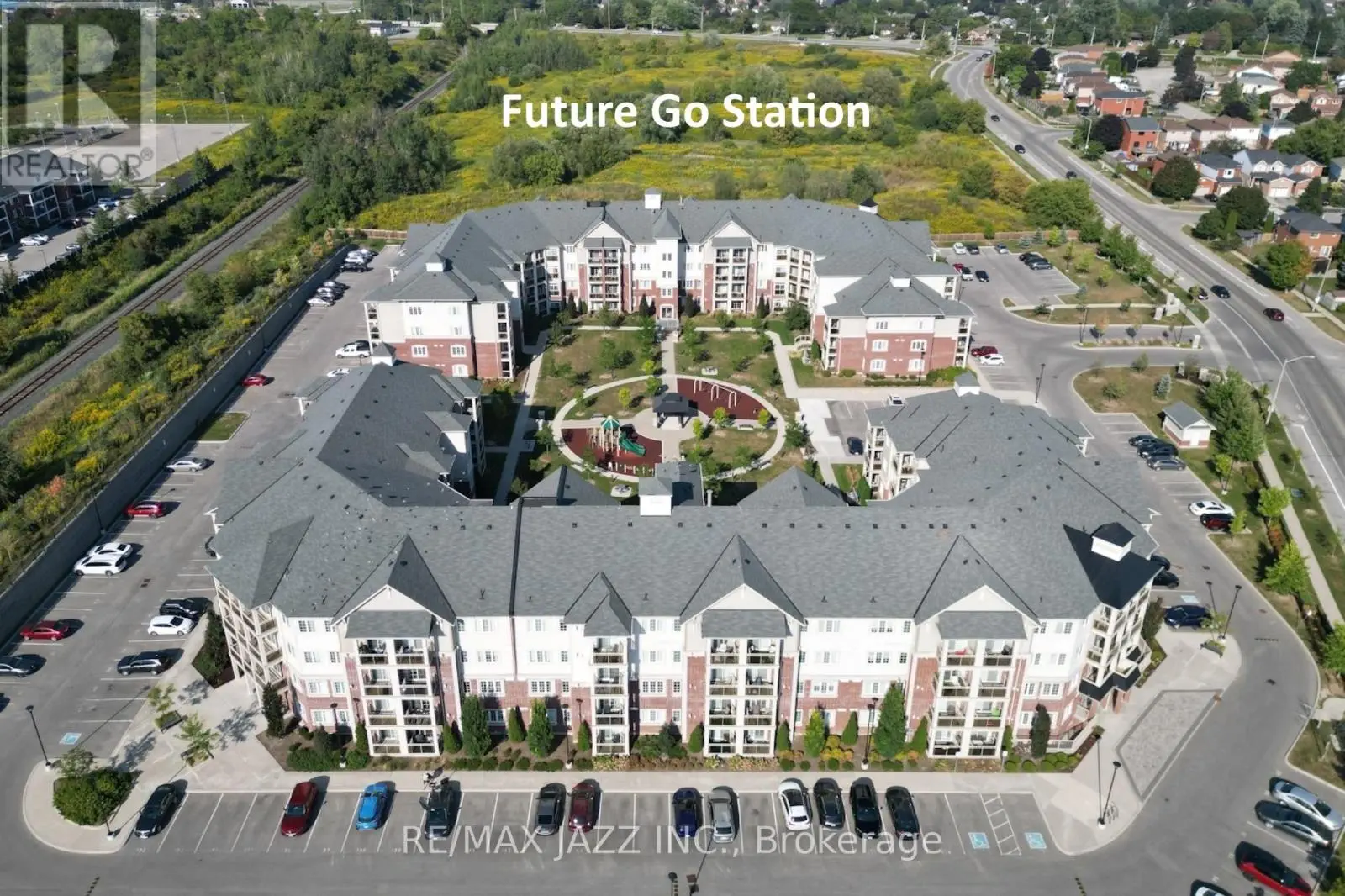 123 - 80 Aspen Springs Drive, Clarington, Ontario  L1C 0V4 - Photo 2 - E12045325