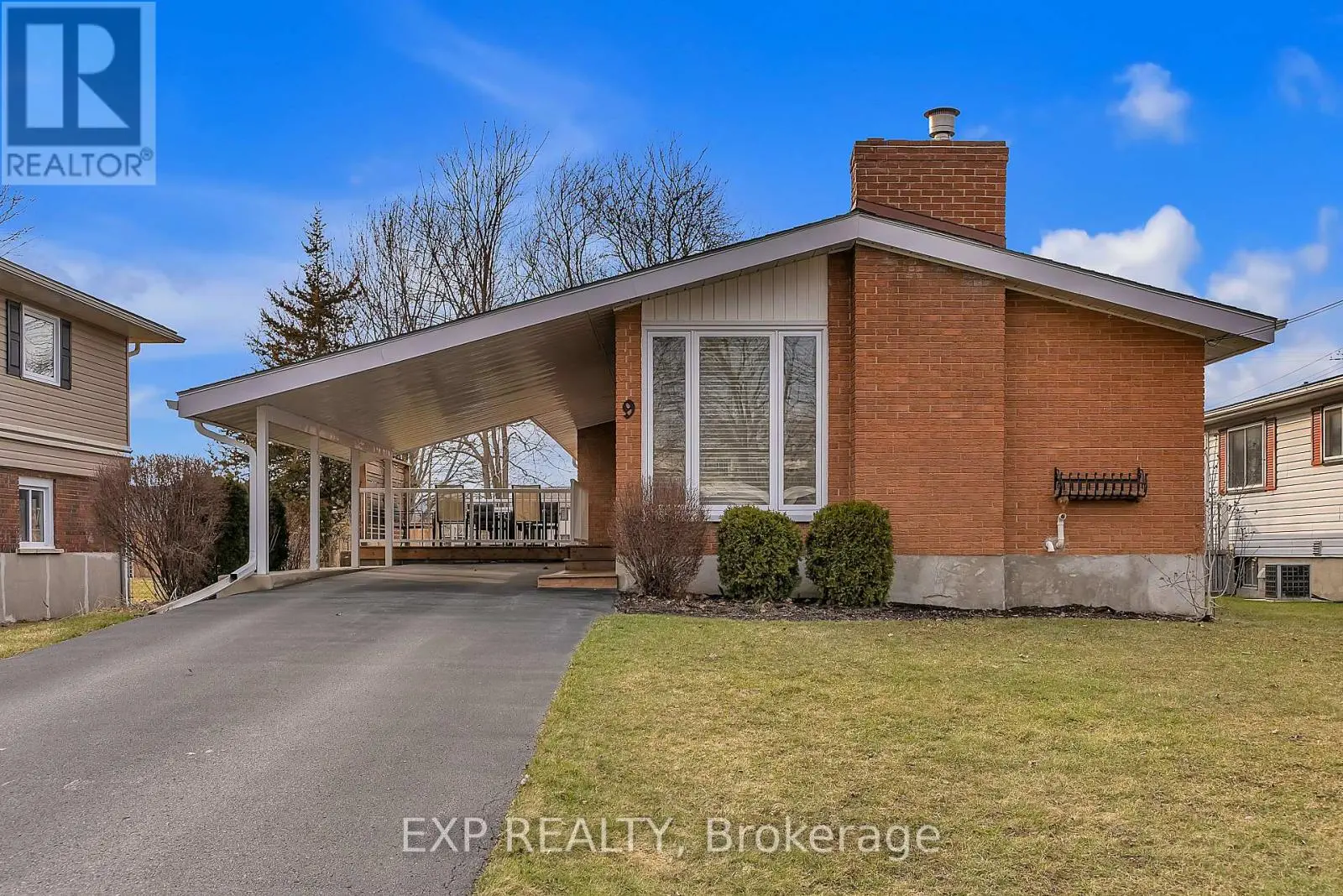 9 Simeon Street, Prince Edward County, Ontario  K0K 2T0 - Photo 1 - X12045804