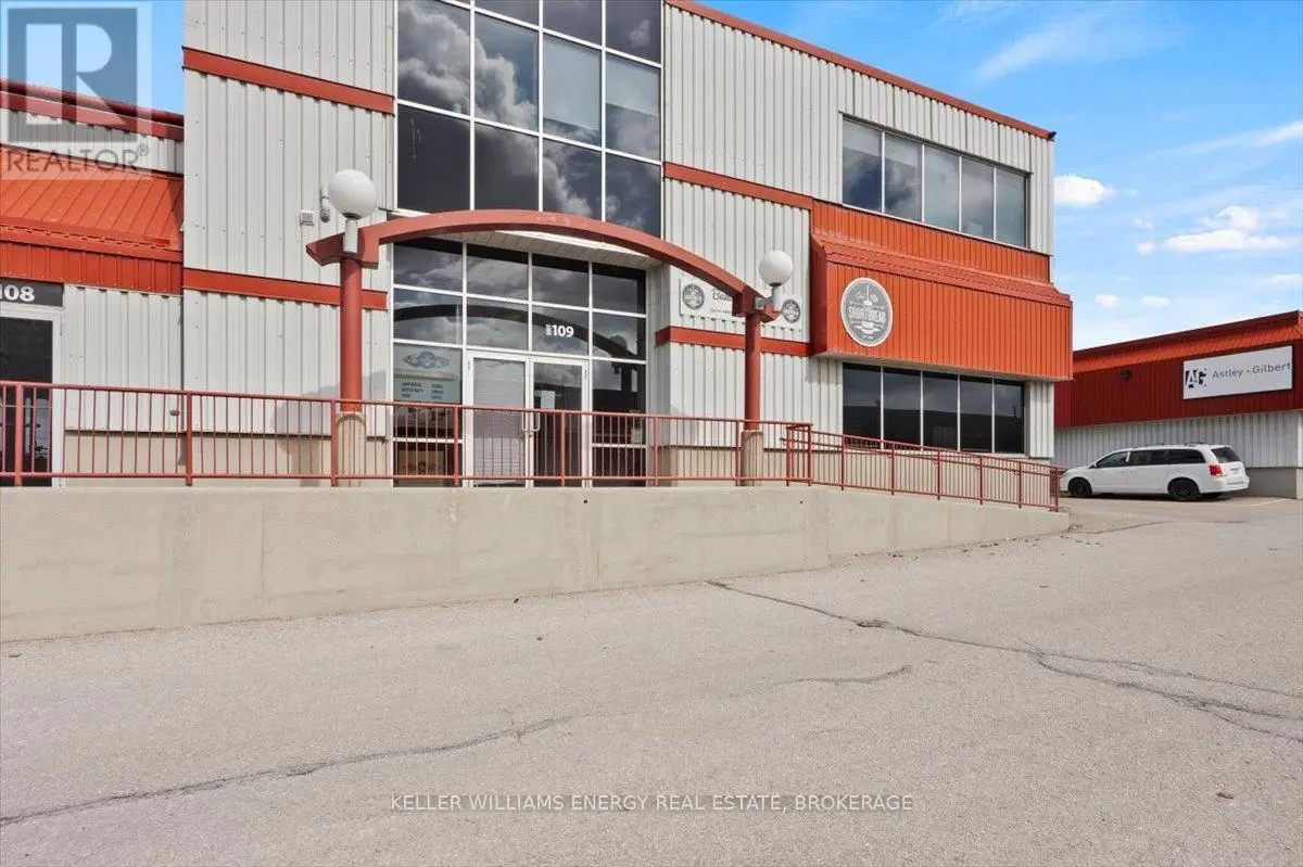 109 - 1077 Boundary Road, Oshawa, Ontario  L1J 8P8 - Photo 1 - E12046364