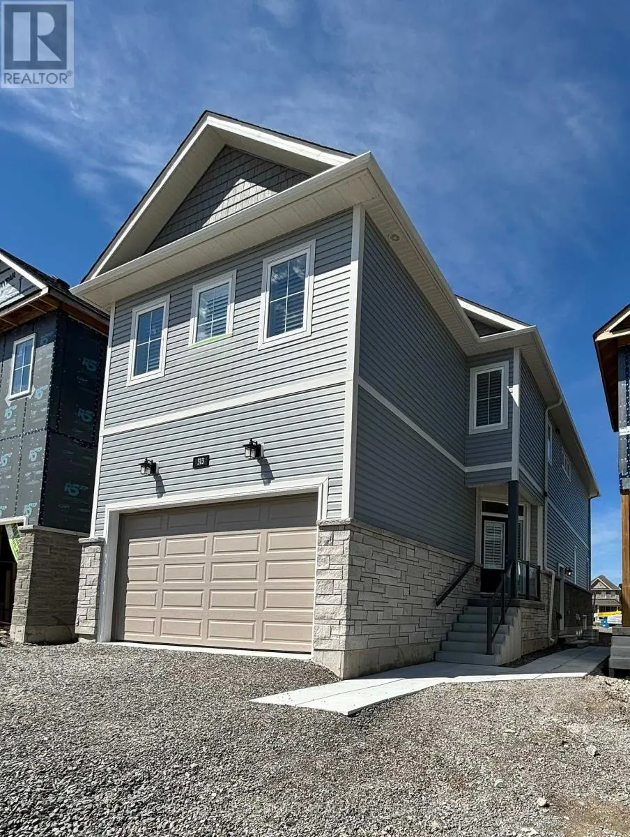 313 MULLIGHAN GARDENS, Peterborough North, Ontario