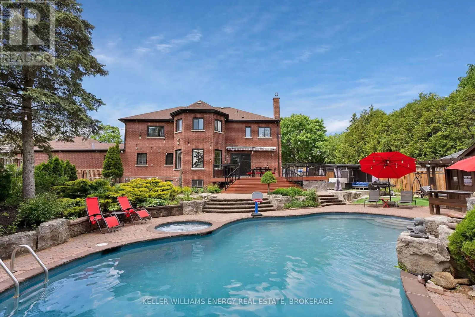 42 Mccauley Drive, Caledon, Ontario  L7E 0B3 - Photo 3 - W12046550