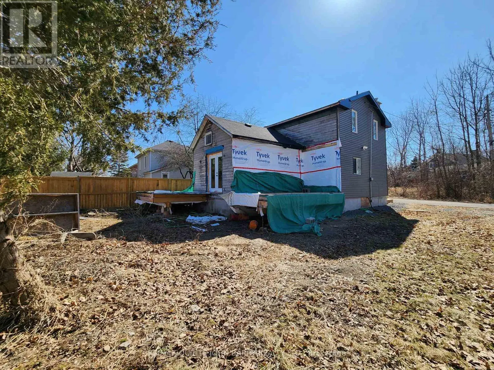 14 Ryerson Street, Prince Edward County, Ontario  K0K 1L0 - Photo 3 - X12047348