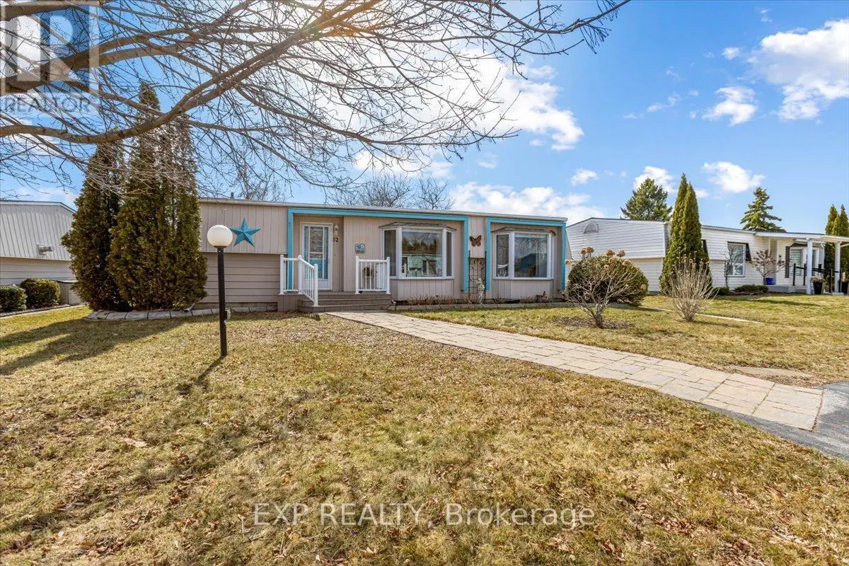 52 Fairway Drive, Clarington, Ontario  L1B 1B3 - Photo 2 - E12046507
