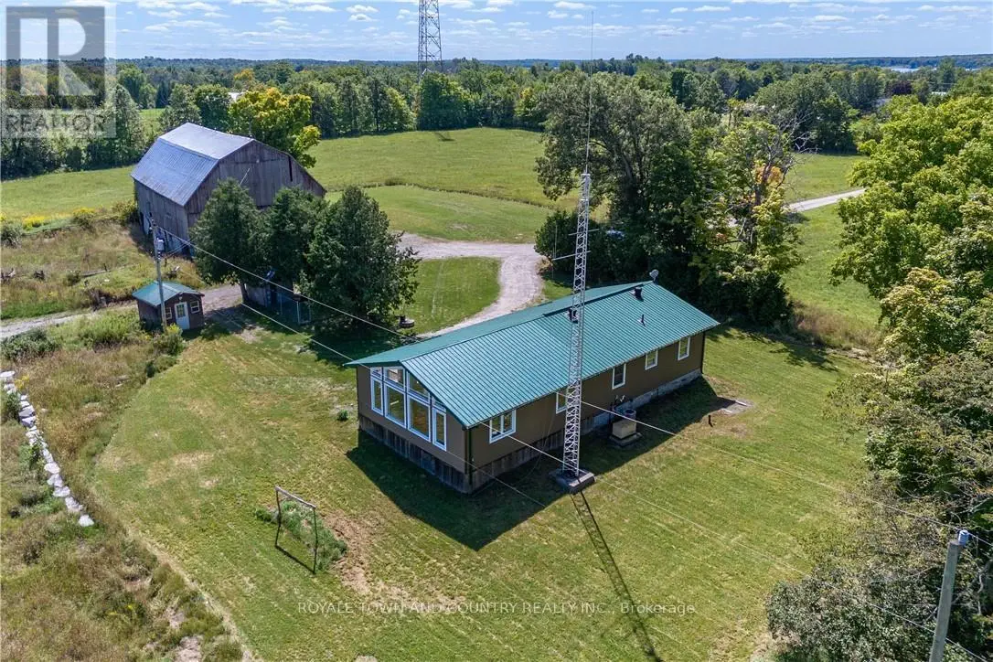 5888 Highway 35, Kawartha Lakes, Ontario  K0M 1N0 - Photo 1 - X12048631