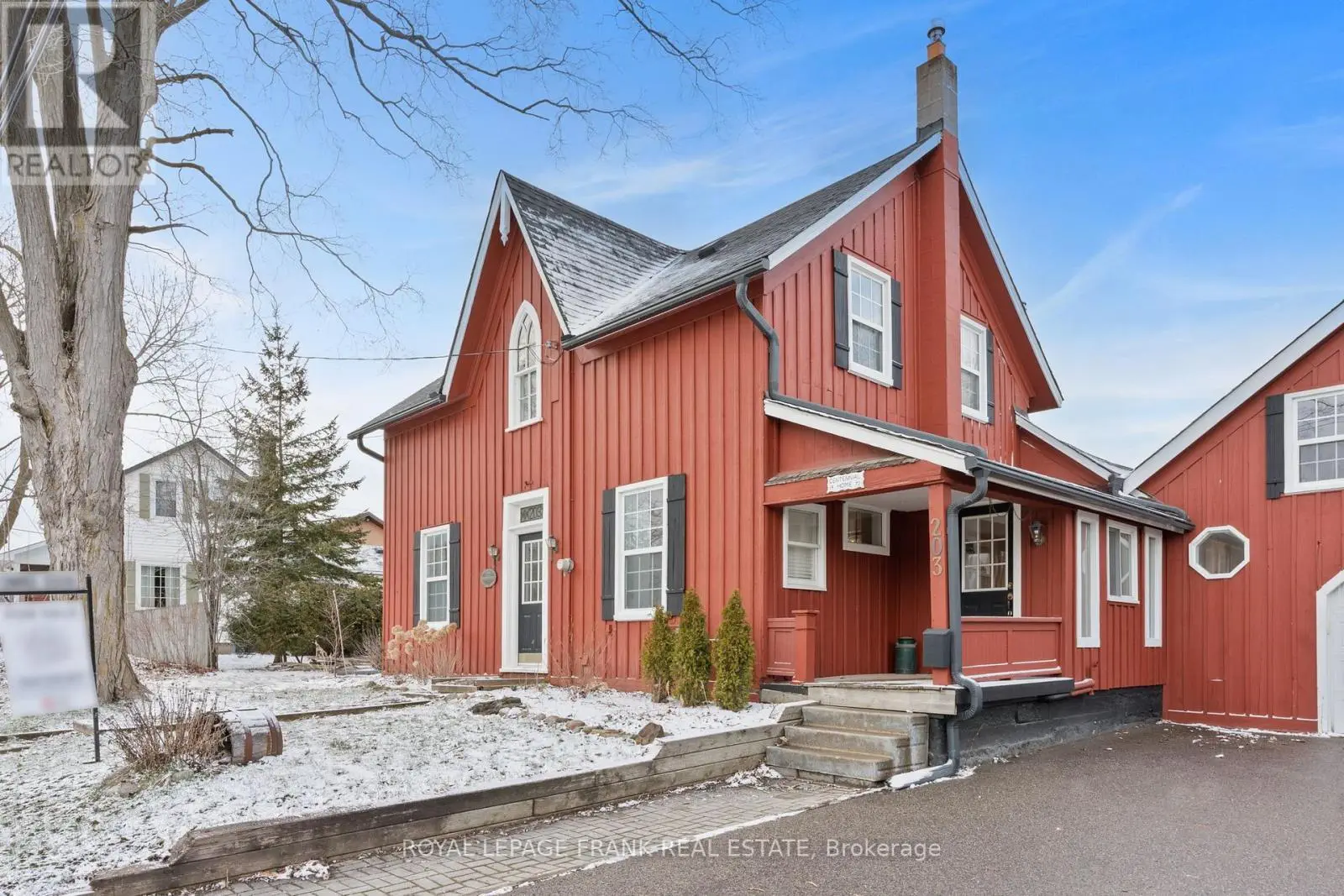 203 Brock Street W, Uxbridge, Ontario  L9P 1B1 - Photo 2 - N12050785