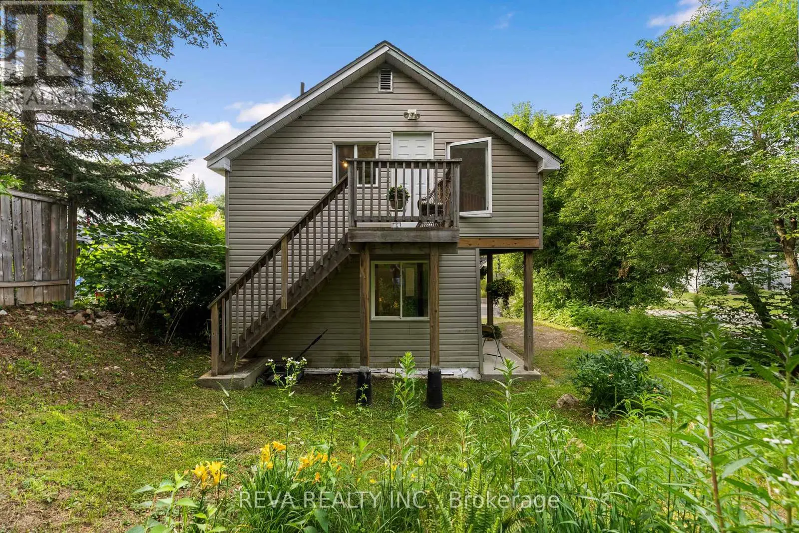 78 Bridge Street E, Bancroft, Ontario  K0L 1C0 - Photo 3 - X12052055