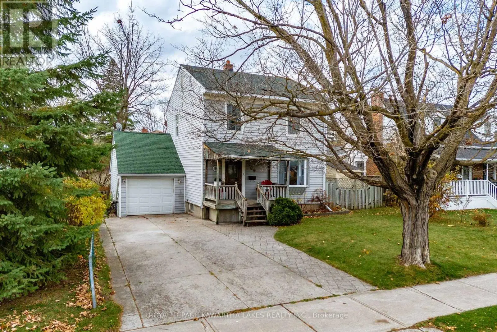 769 Chesterfield Avenue, Peterborough North, Ontario  K9H 4Y1 - Photo 1 - X12053052