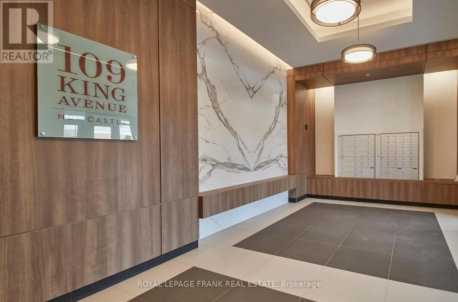 201&202 - 109 King Avenue, Clarington, Ontario  L1B 1H3 - Photo 1 - E12052933