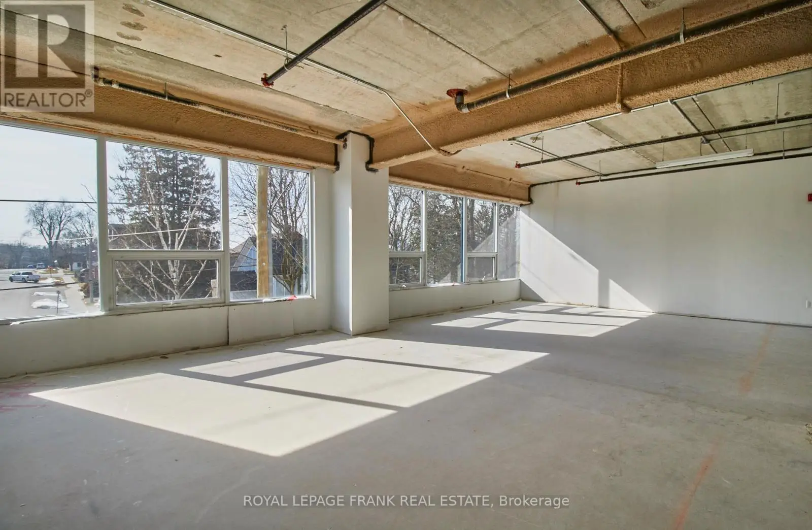 201 - 109 King Avenue, Clarington, Ontario  L1B 1H3 - Photo 2 - E12052938