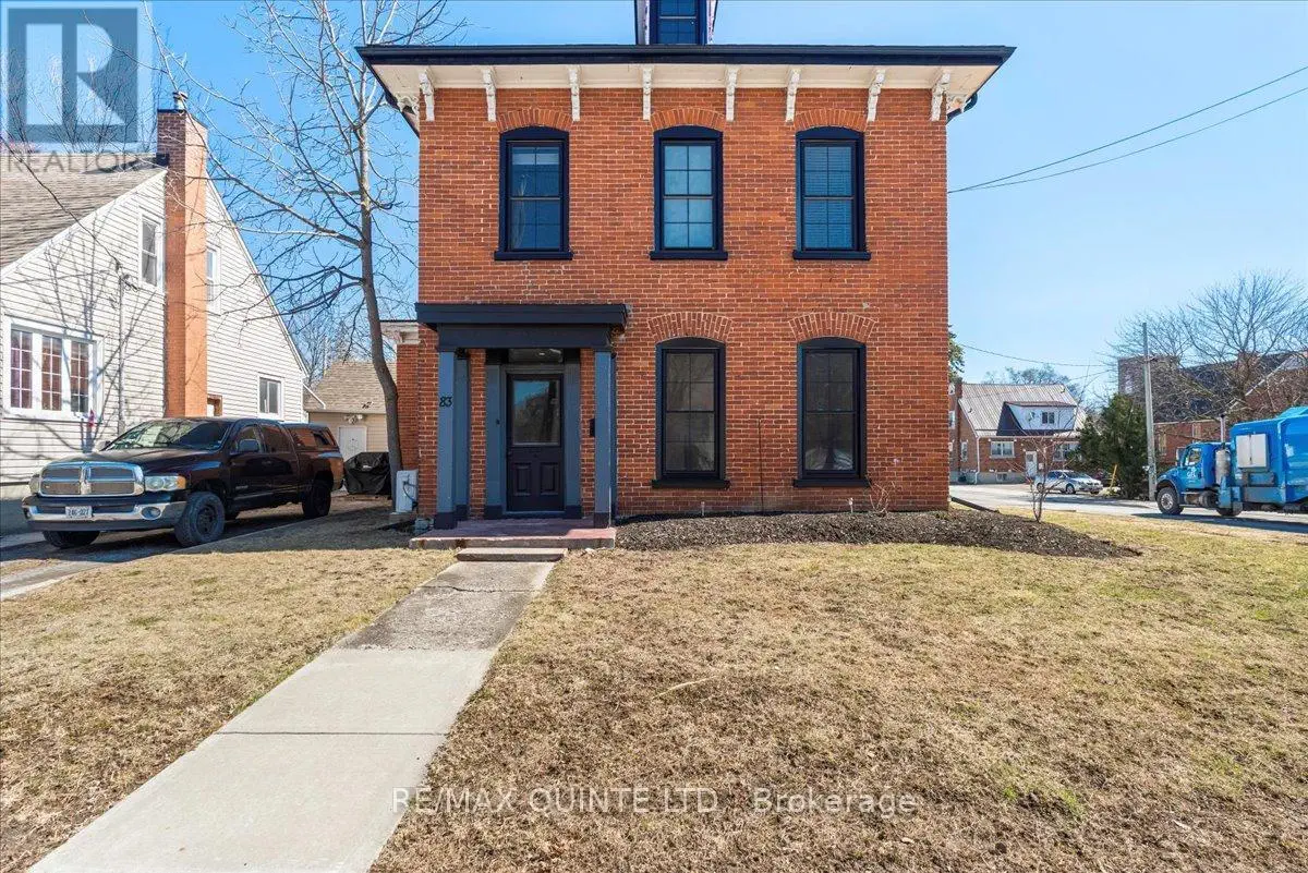 83 Cedar Street, Belleville, Ontario  K8P 3M3 - Photo 2 - X12056336