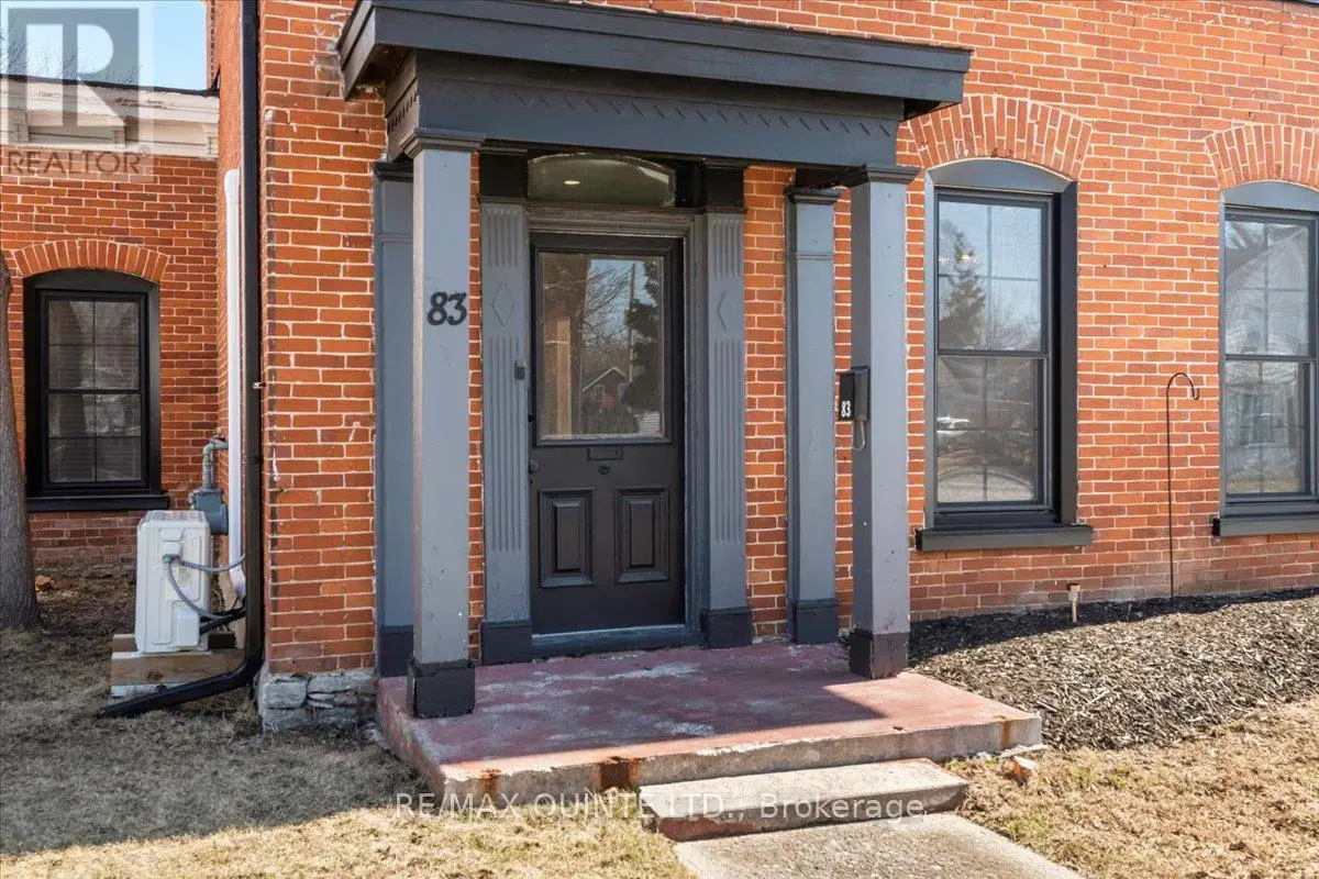 83 Cedar Street, Belleville, Ontario  K8P 3M3 - Photo 3 - X12056336