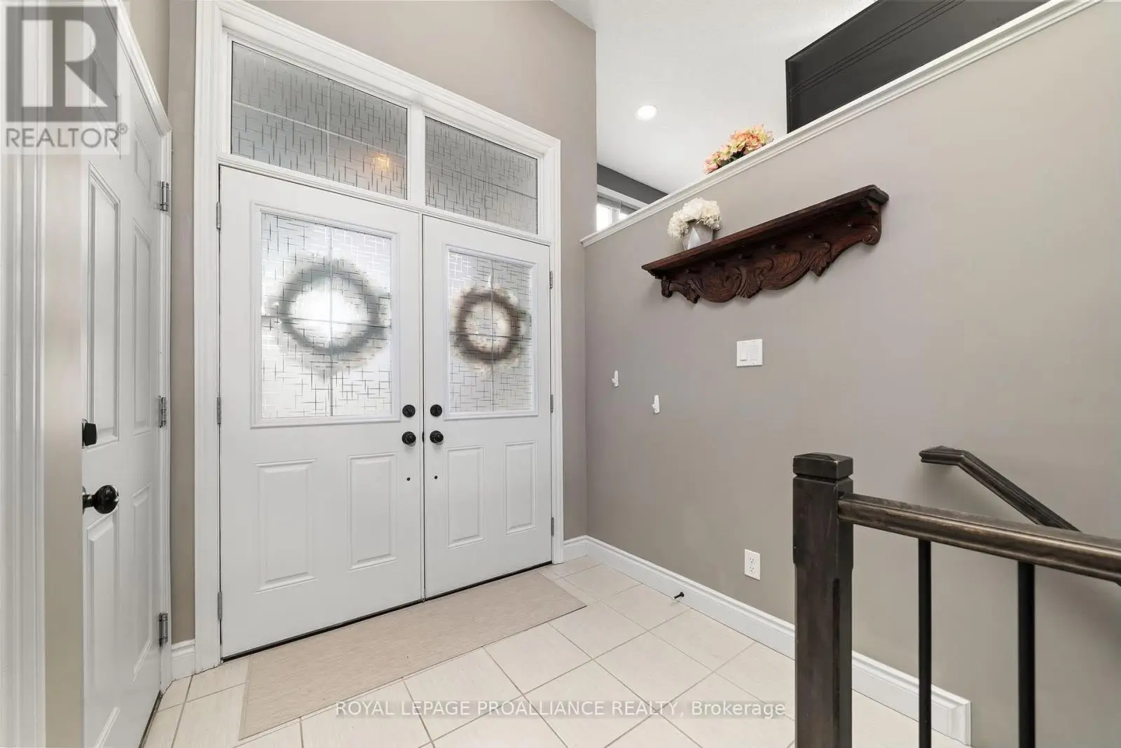 23 Freedom Crescent, Quinte West, Ontario  K8V 0C1 - Photo 3 - X12056562