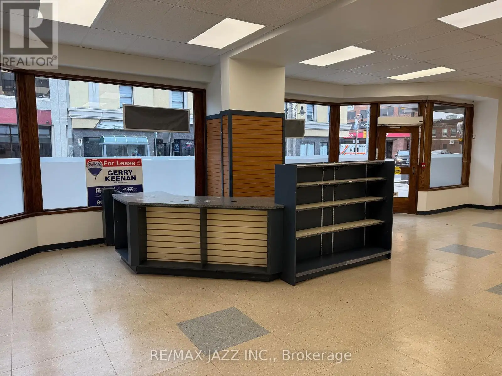 8 King Street E, Oshawa, Ontario  L1H 1A9 - Photo 2 - E12054231