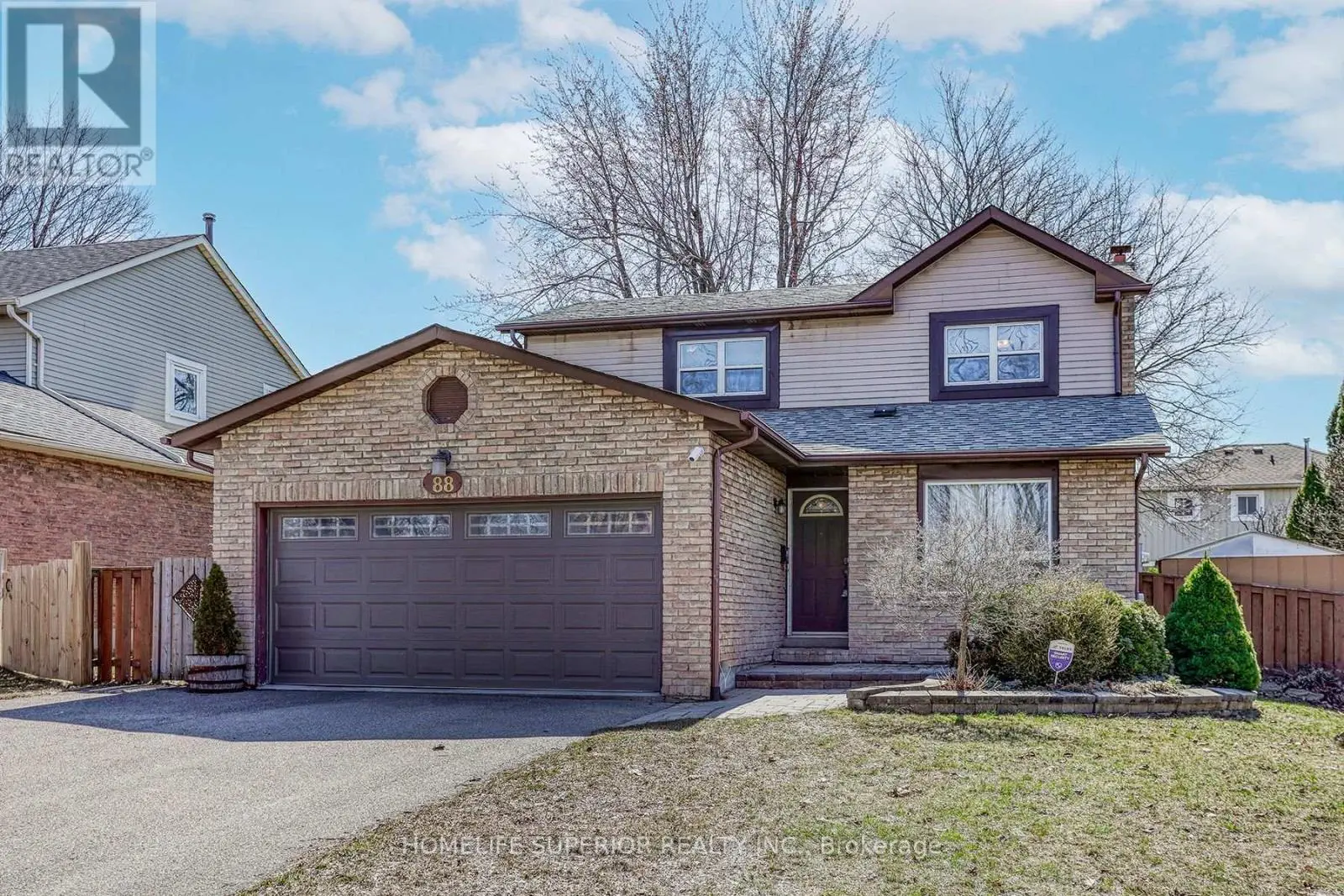 88 Vanessa Place, Whitby, Ontario  L1N 6T3 - Photo 1 - E12058557