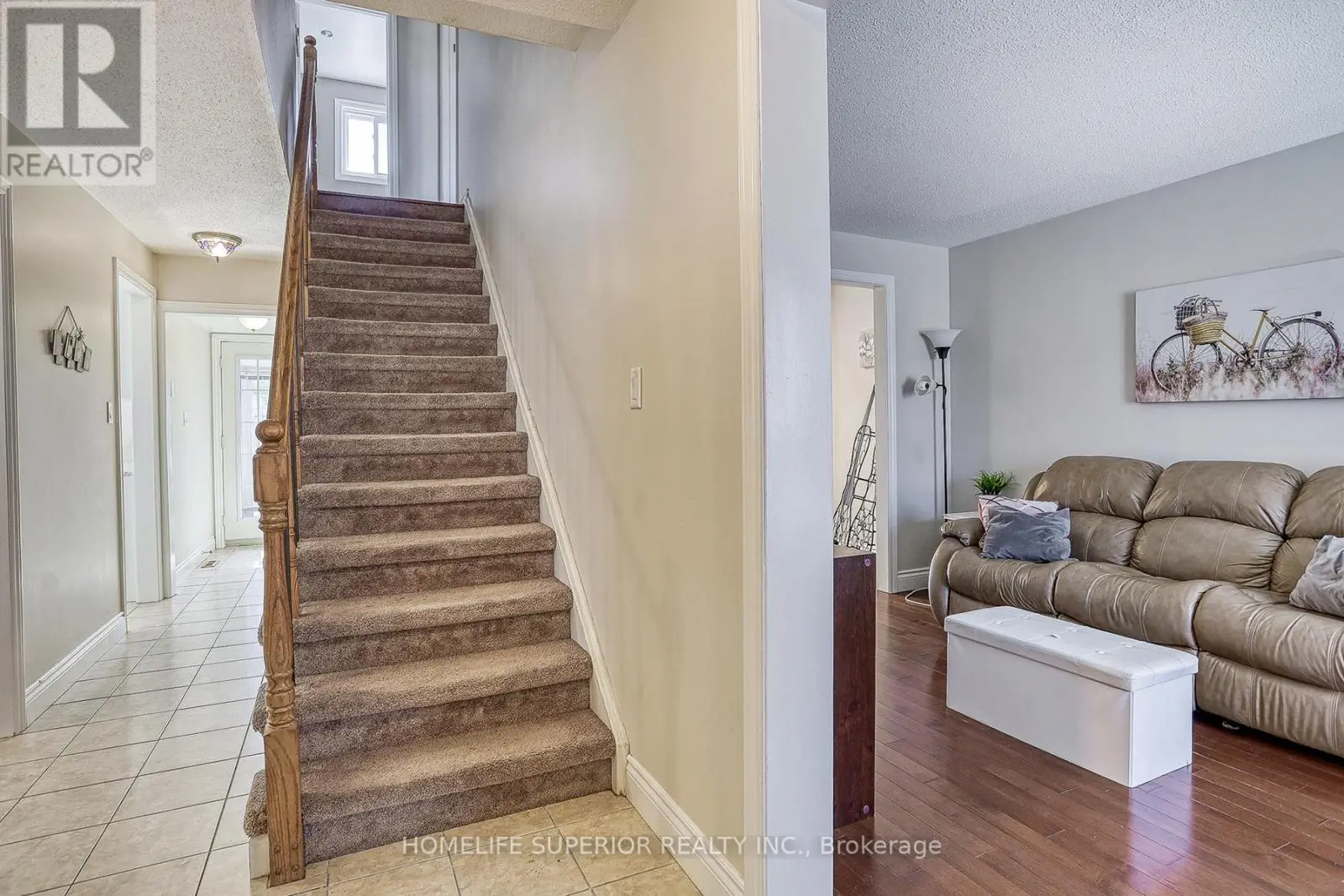 88 Vanessa Place, Whitby, Ontario  L1N 6T3 - Photo 3 - E12058557