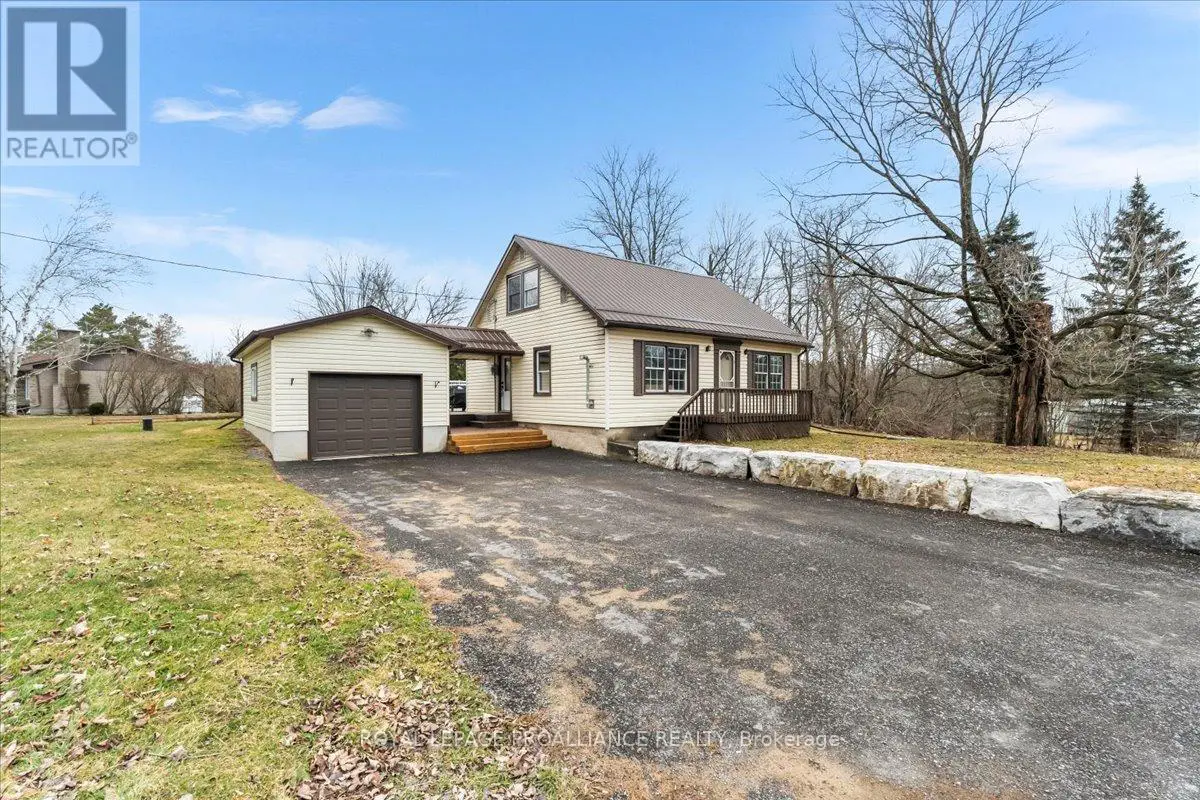 402 Beatty Road, Belleville, Ontario  K0K 3E0 - Photo 3 - X12058789
