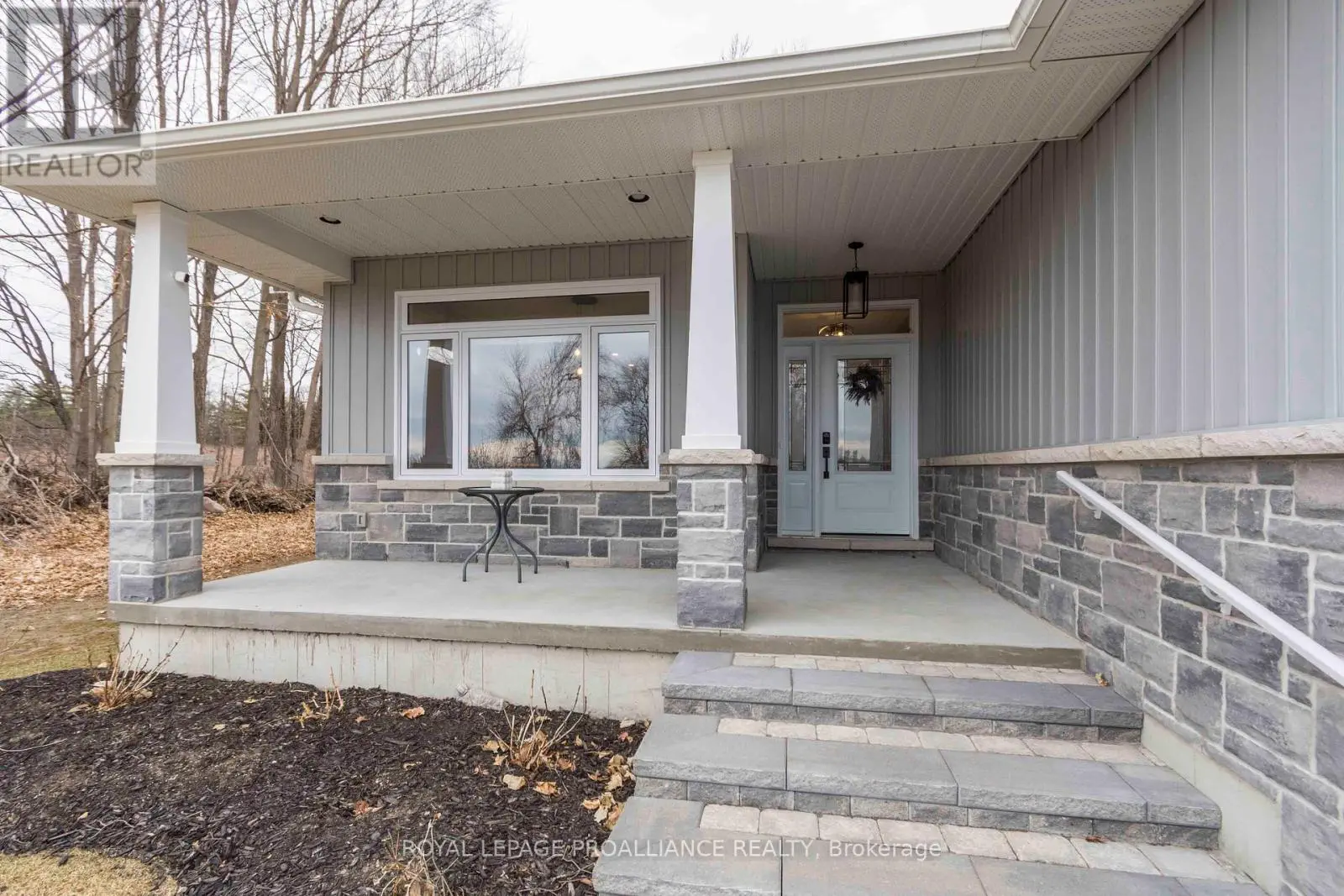 51 Sabrina Avenue, Quinte West, Ontario  K8V 0J9 - Photo 2 - X12059884
