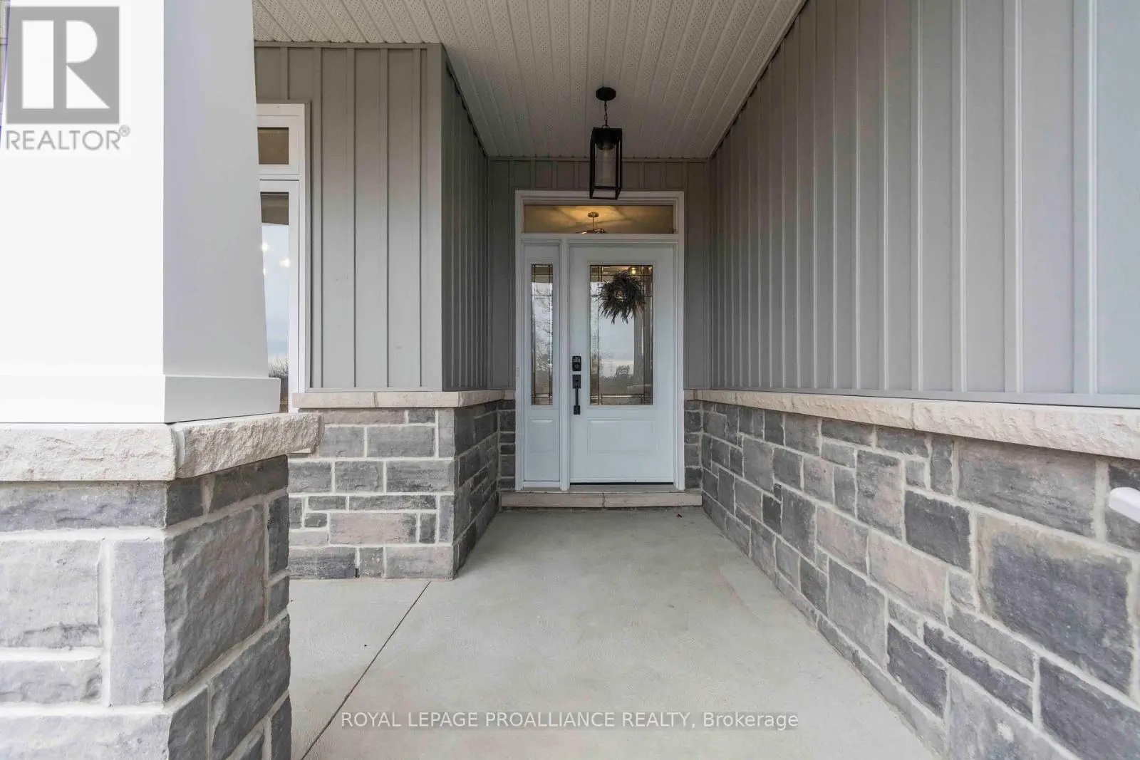 51 Sabrina Avenue, Quinte West, Ontario  K8V 0J9 - Photo 3 - X12059884