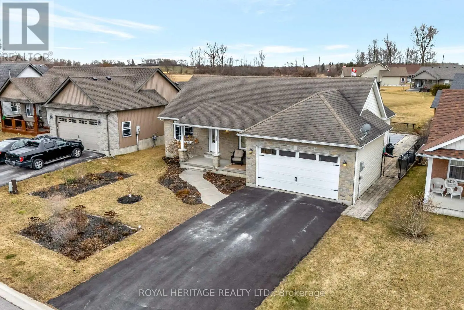 27 Cortland Crescent, Cramahe, Ontario  K0K 1S0 - Photo 1 - X12052340