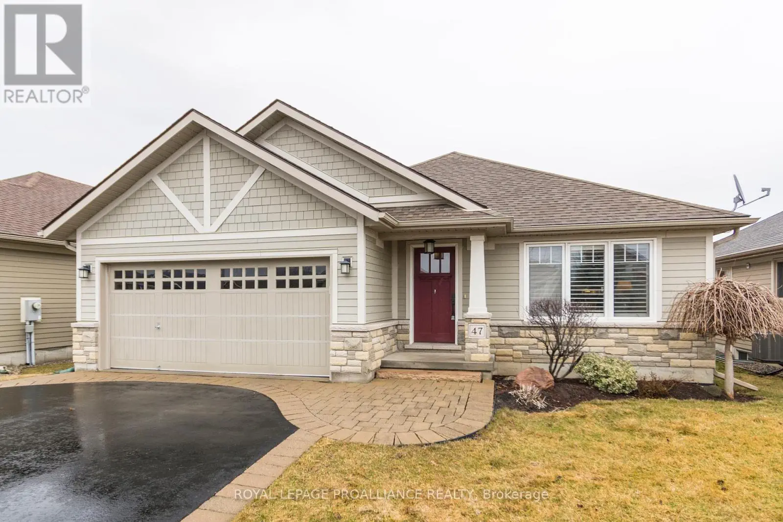 47 Tessa Boulevard, Belleville, Ontario  K8N 0B4 - Photo 1 - X12061391