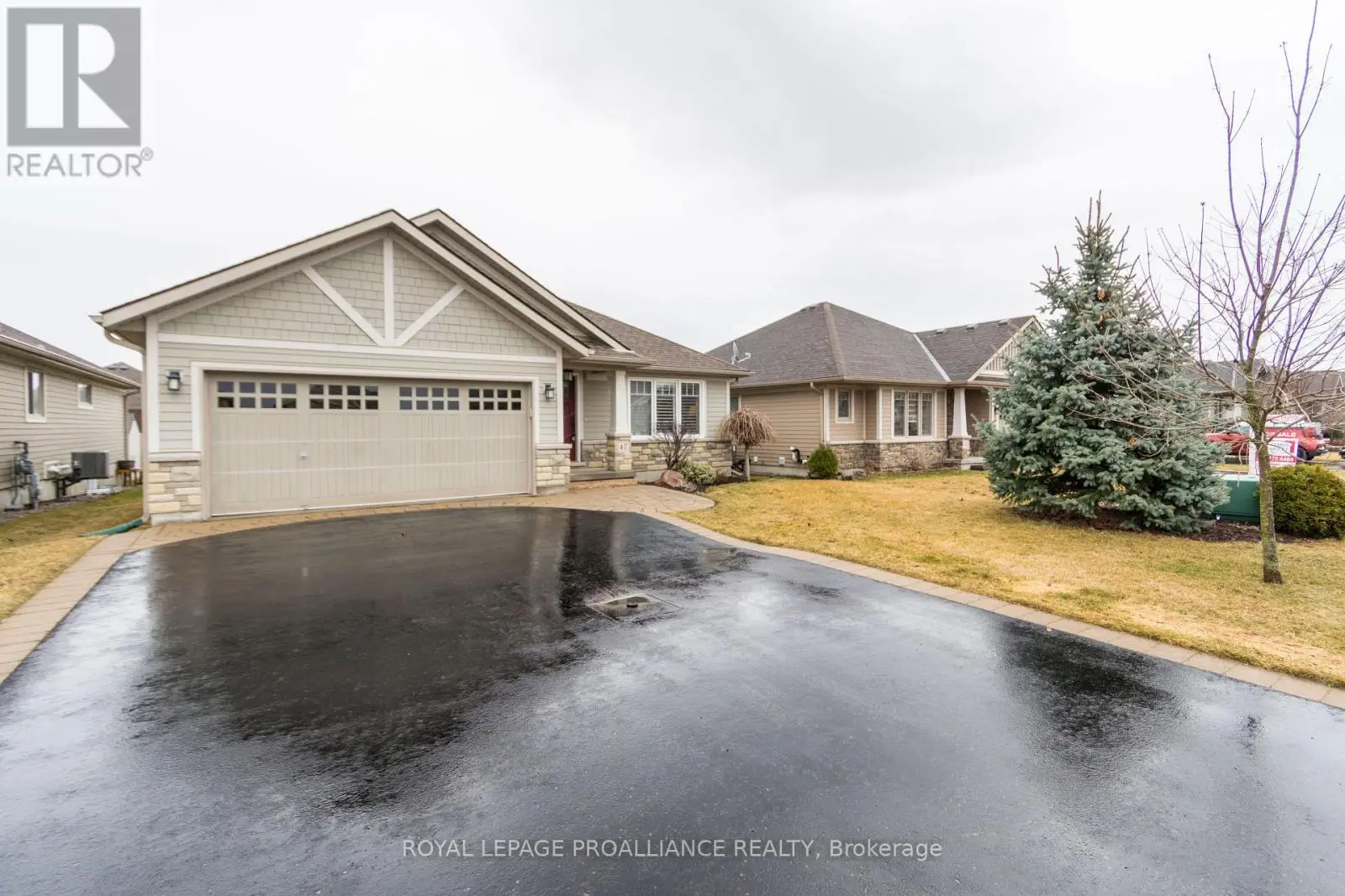 47 Tessa Boulevard, Belleville, Ontario  K8N 0B4 - Photo 3 - X12061391
