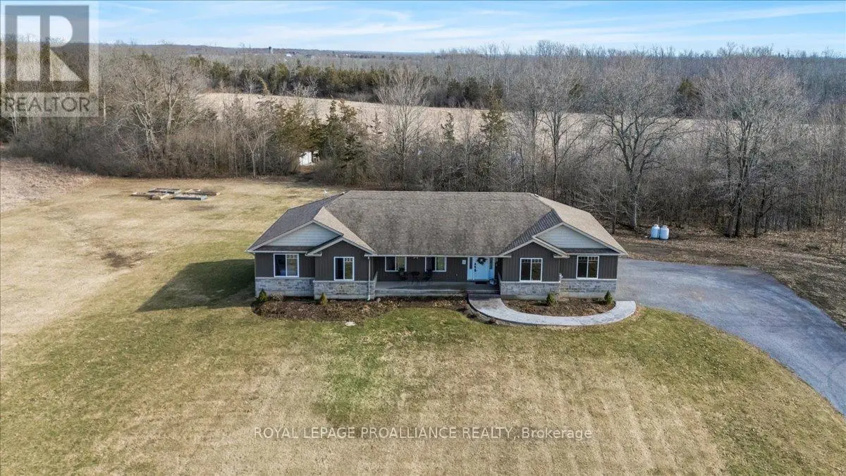 1602 Casey Road, Belleville, Ontario  K8N 4Z6 - Photo 2 - X11993271