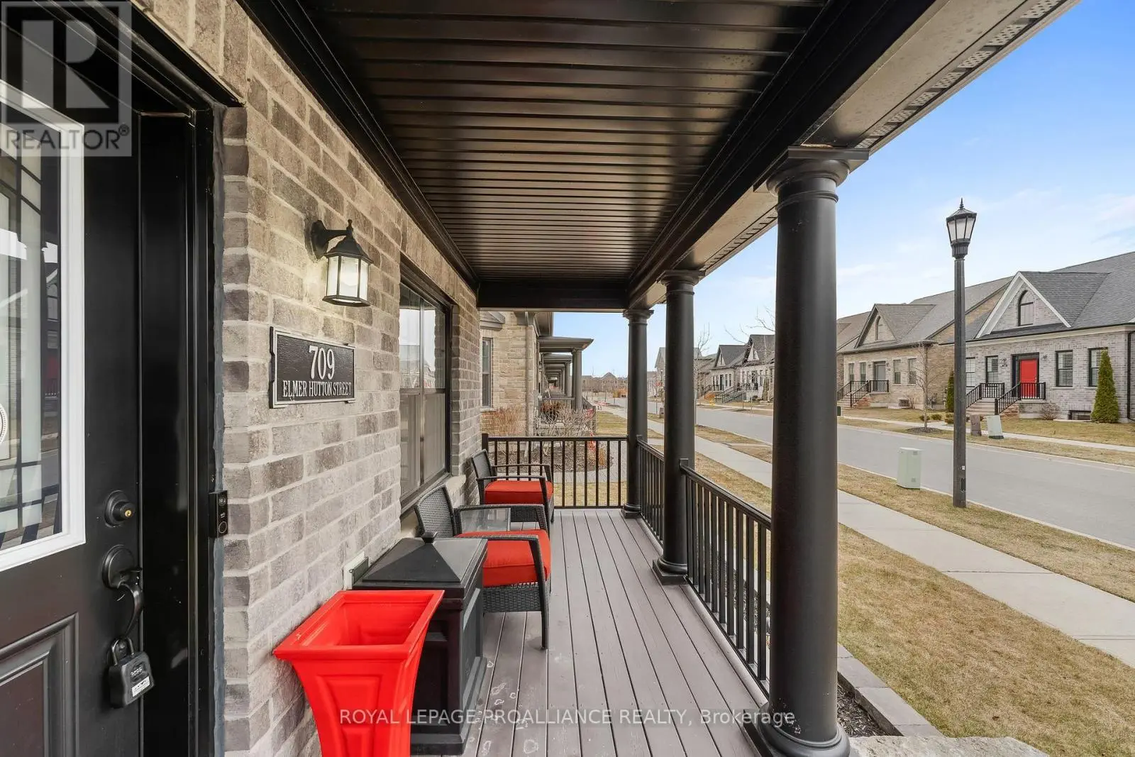 709 Elmer Hutton Street, Cobourg, Ontario  K9A 0K9 - Photo 3 - X12062311