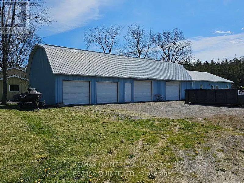 1648 North Big Island Road, Prince Edward County, Ontario  K0K 1W0 - Photo 2 - X12062750