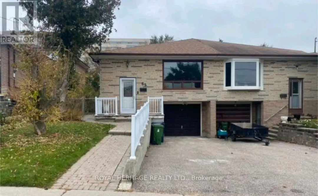 Main - 65 Wintergreen Road, Toronto, Ontario  M3M 2H9 - Photo 1 - W12062812