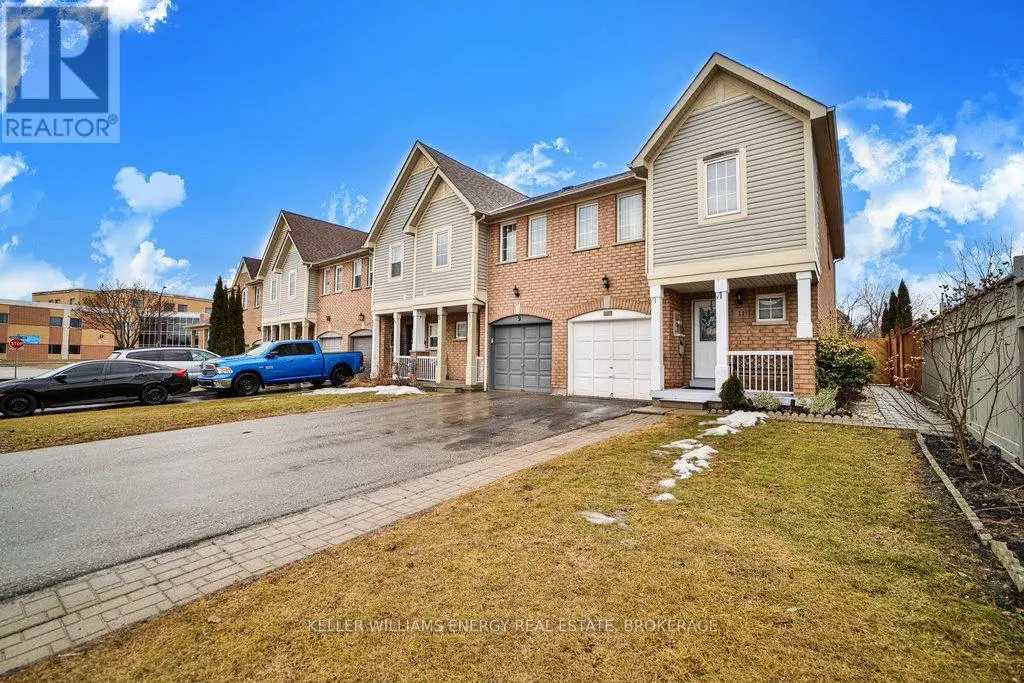 11 Plantation Court, Whitby, Ontario  L1P 1R2 - Photo 2 - E12062960