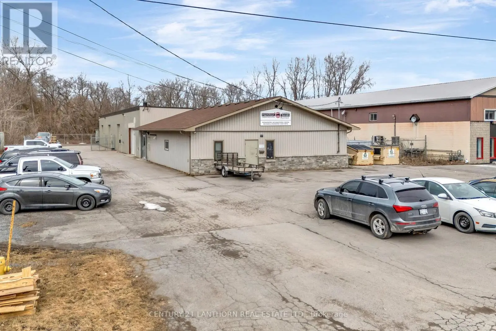 40 Gotha Street, Quinte West, Ontario  K8V 6E1 - Photo 1 - X12063012