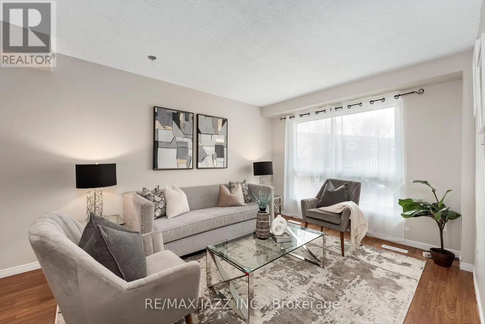 1 - 222 Pearson Street, Oshawa, Ontario  L1G 7C6 - Photo 2 - E12063694