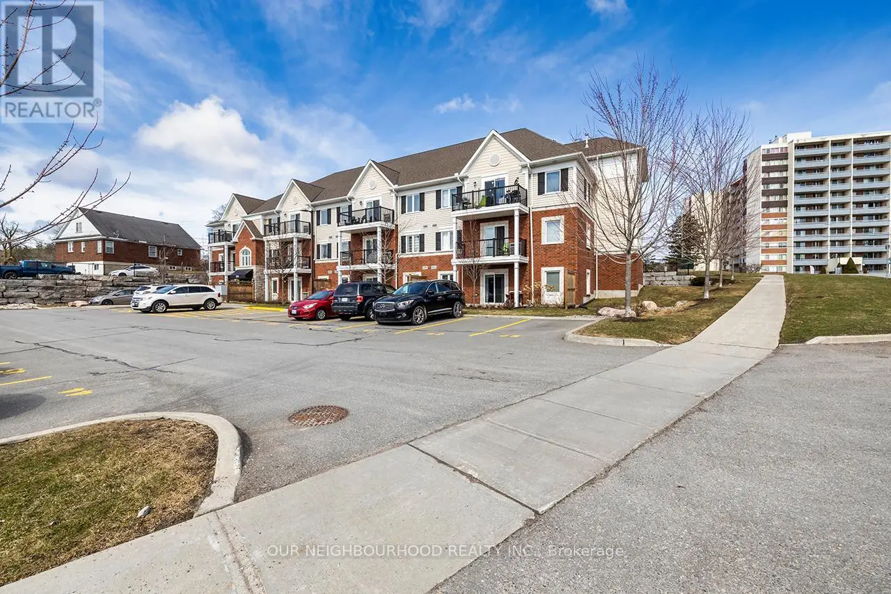 102 - 930 Wentworth Street, Peterborough West, Ontario  K9J 8R8 - Photo 2 - X12065435