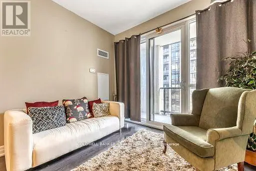 404 - 9085 Jane Street, Vaughan, Ontario  L4K 0L8 - Photo 2 - N12065748
