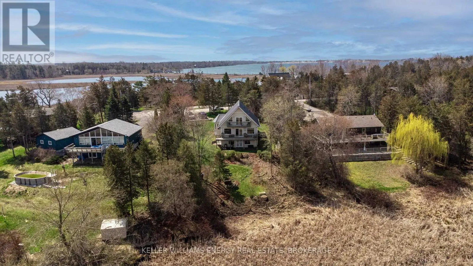 96 ISLAND ROAD, Prince Edward County, Ontario