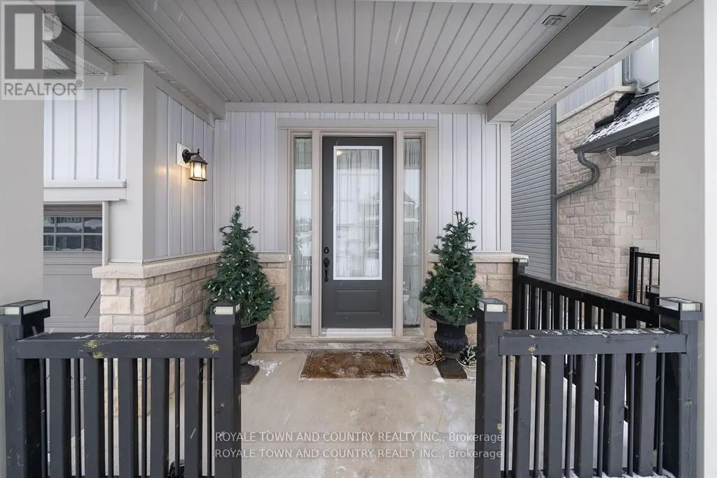 14 Hennessey Crescent, Kawartha Lakes, Ontario  K9V 0P2 - Photo 3 - X12066431