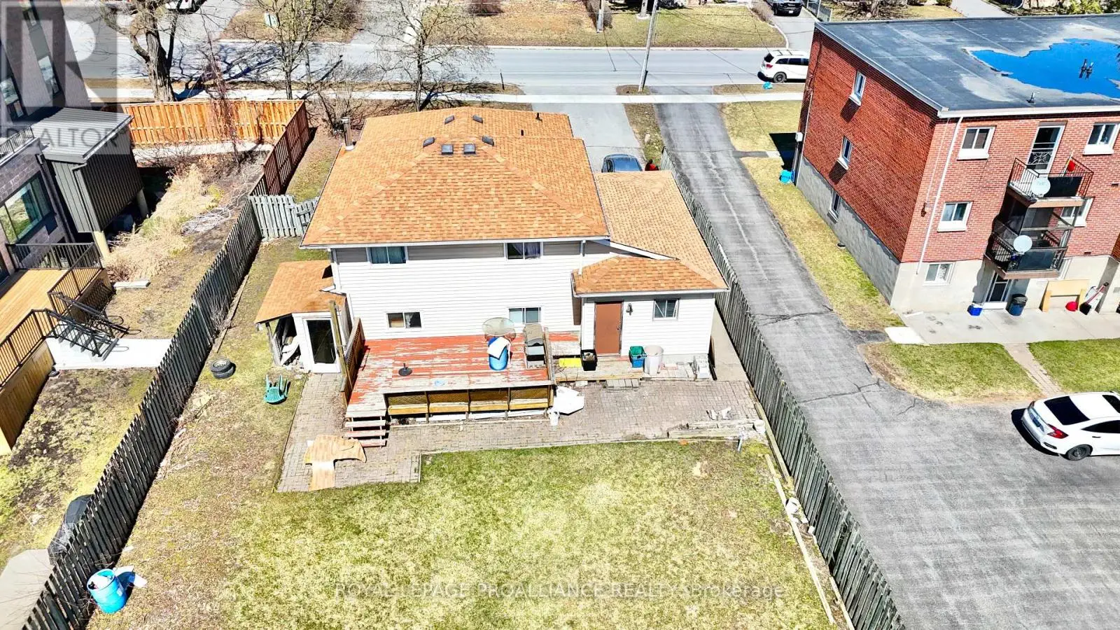 57 Donald Street, Belleville, Ontario  K8P 2J2 - Photo 2 - X12038527