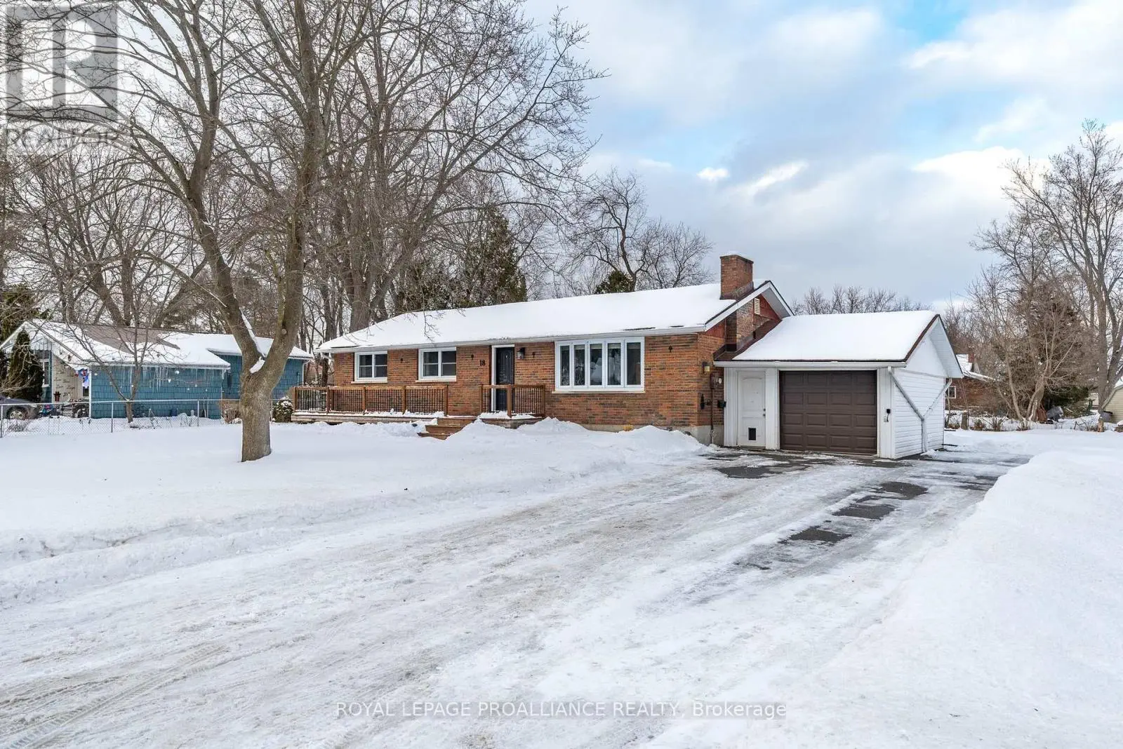 18 Princess Drive, Quinte West, Ontario  K0K 1L0 - Photo 1 - X12066687