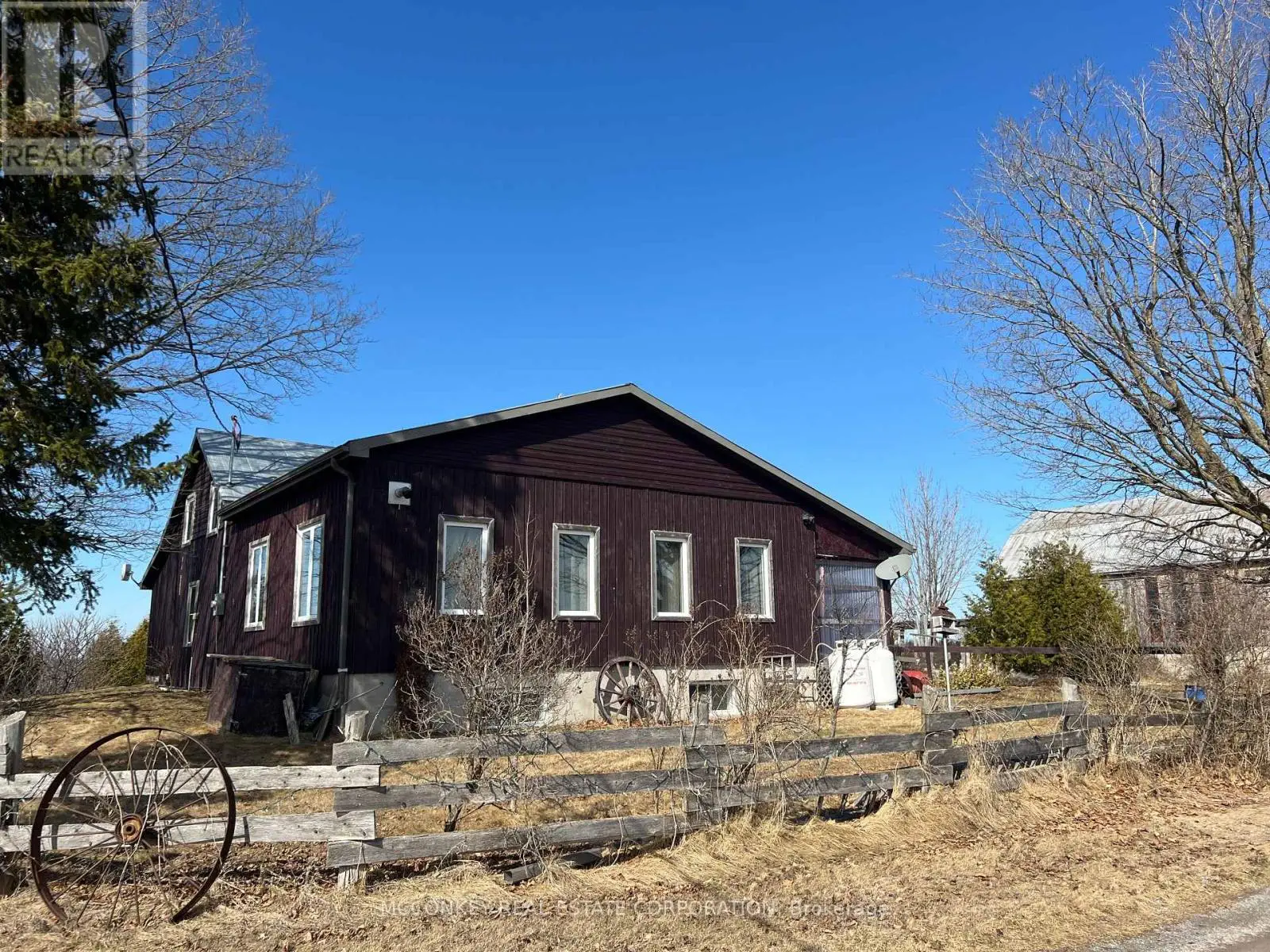 2385 NORTHEY'S ROAD, Selwyn, Ontario