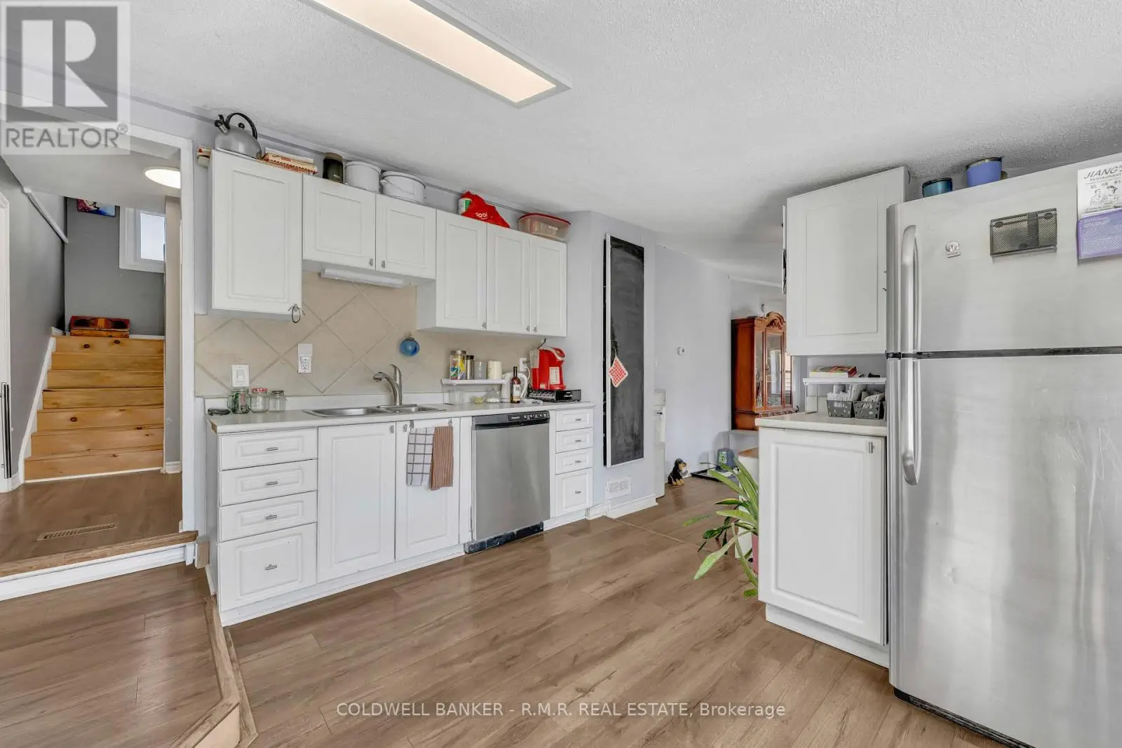 2 Heath Drive, Trent Hills, Ontario  K0K 3K0 - Photo 3 - X12067130
