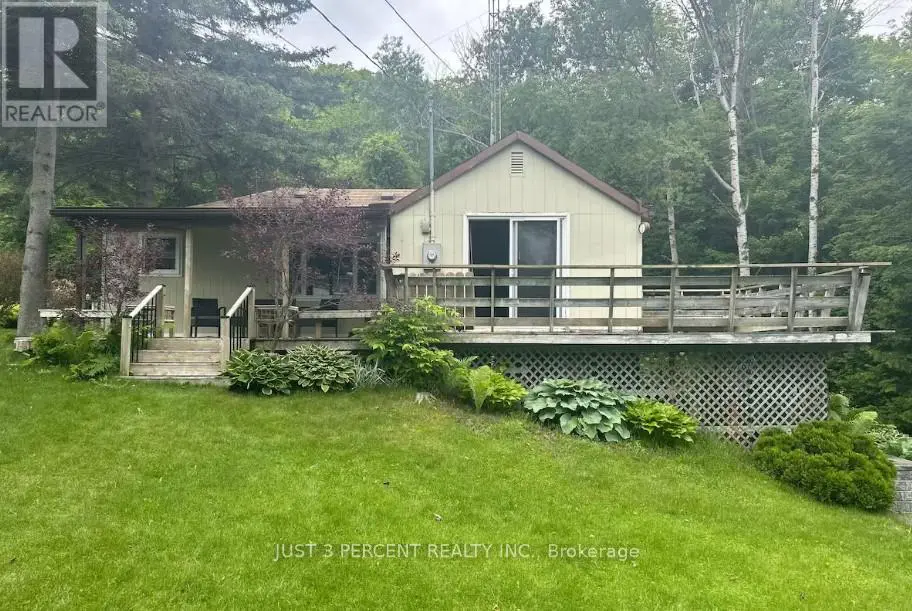 225 Arnott Drive, Selwyn, Ontario  K0L 1T0 - Photo 1 - X12067666
