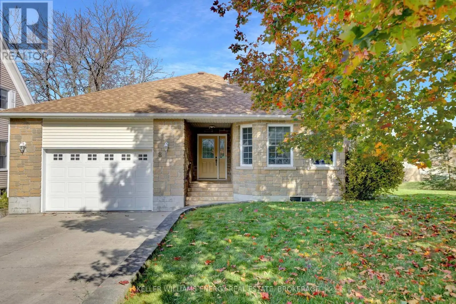 8 Cumberland Street, Prince Edward County, Ontario  K0K 2T0 - Photo 2 - X12067742