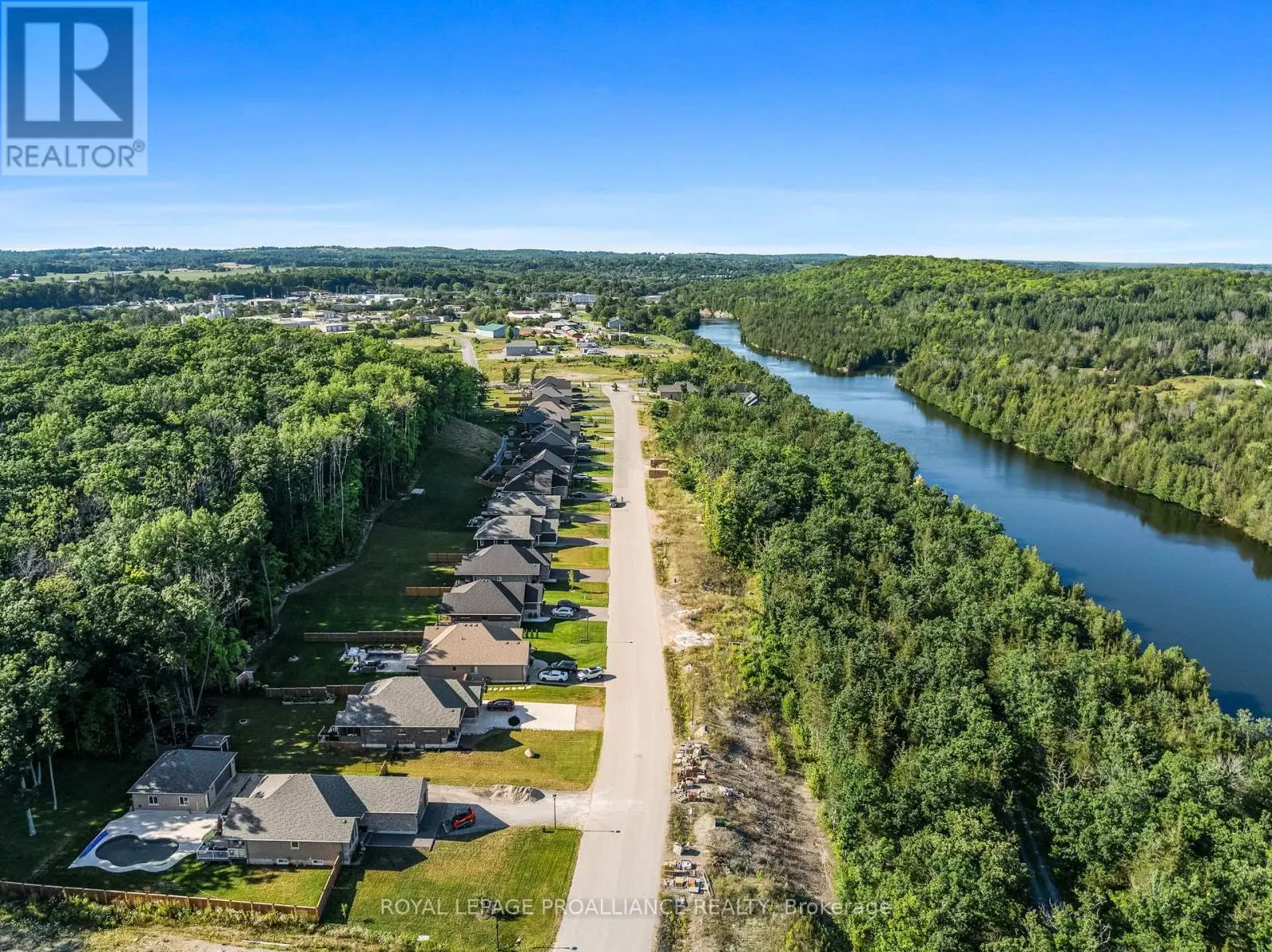 38 Riverside Trail, Trent Hills, Ontario  K0L 1L0 - Photo 3 - X12067764