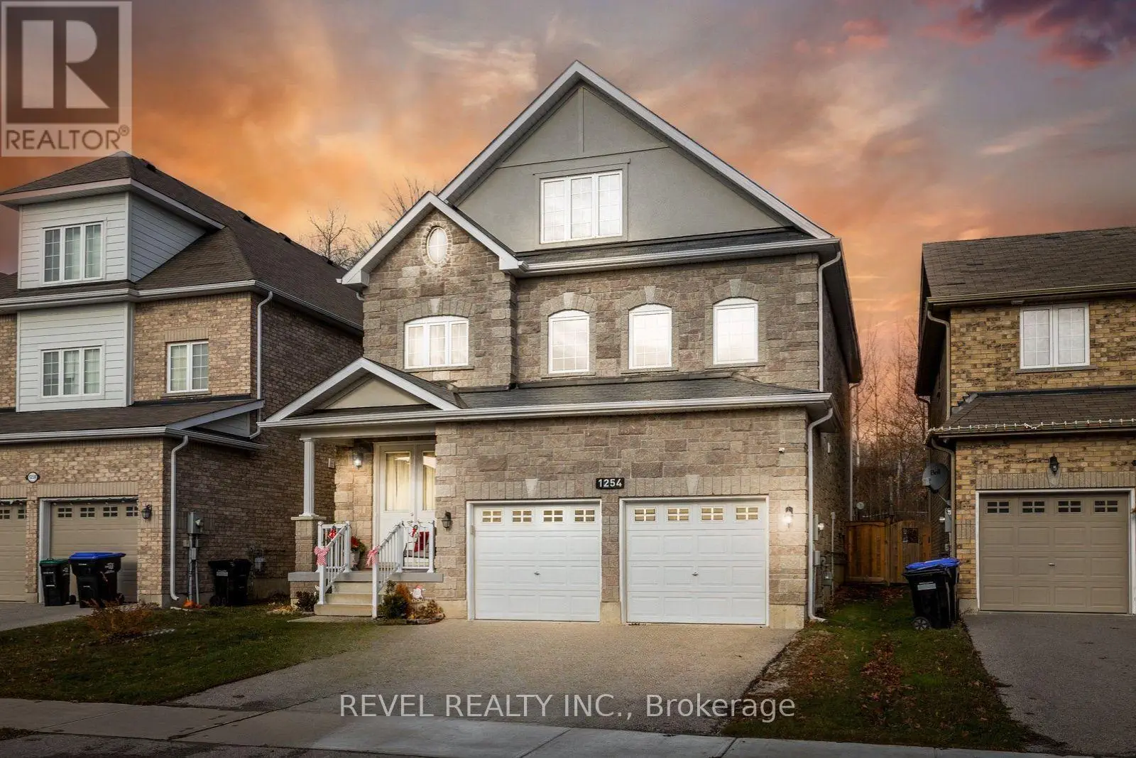 1254 Leslie Drive, Innisfil, Ontario  L9S 0G3 - Photo 2 - N12067799