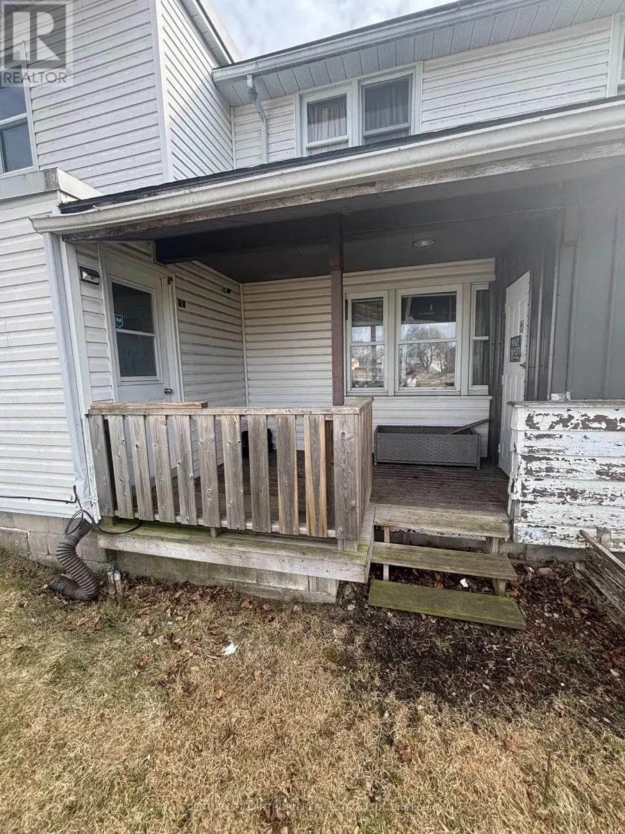 12 Caen Court, Prince Edward County, Ontario  K0K 2T0 - Photo 3 - X12067810