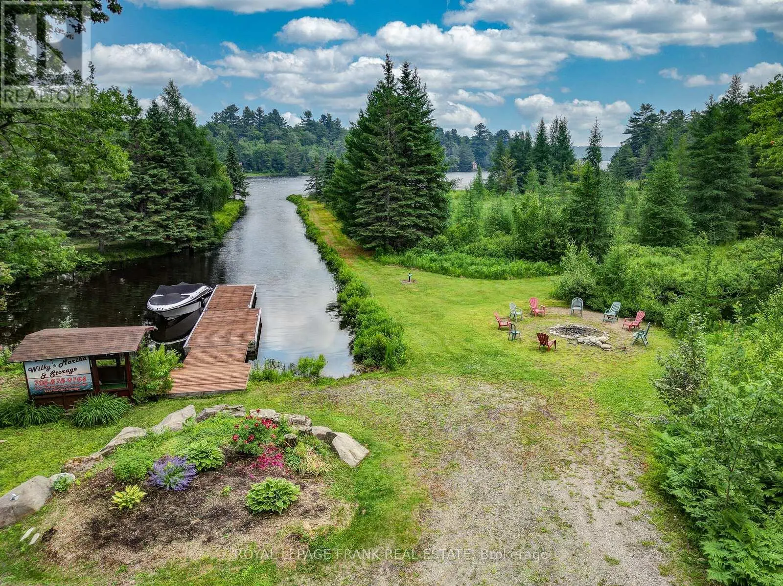 1013 Merrick Drive, Bracebridge, Ontario  P1L 1X1 - Photo 1 - X12006779