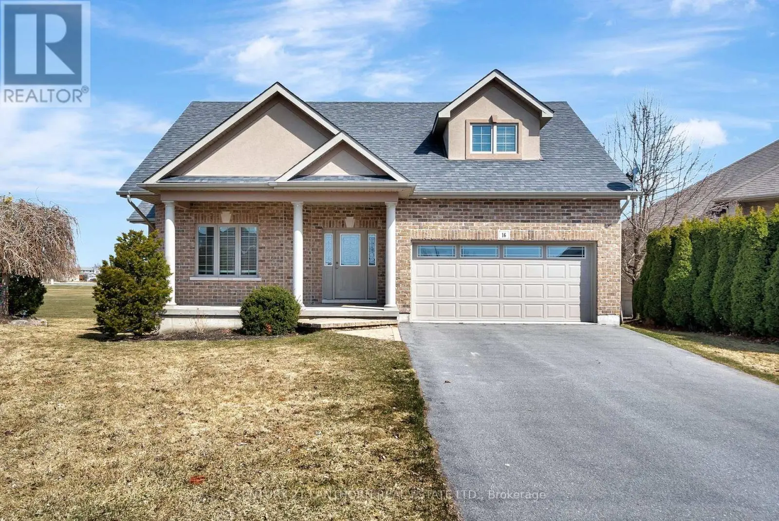 16 Amber Place, Belleville, Ontario  K8P 0B5 - Photo 2 - X12069281