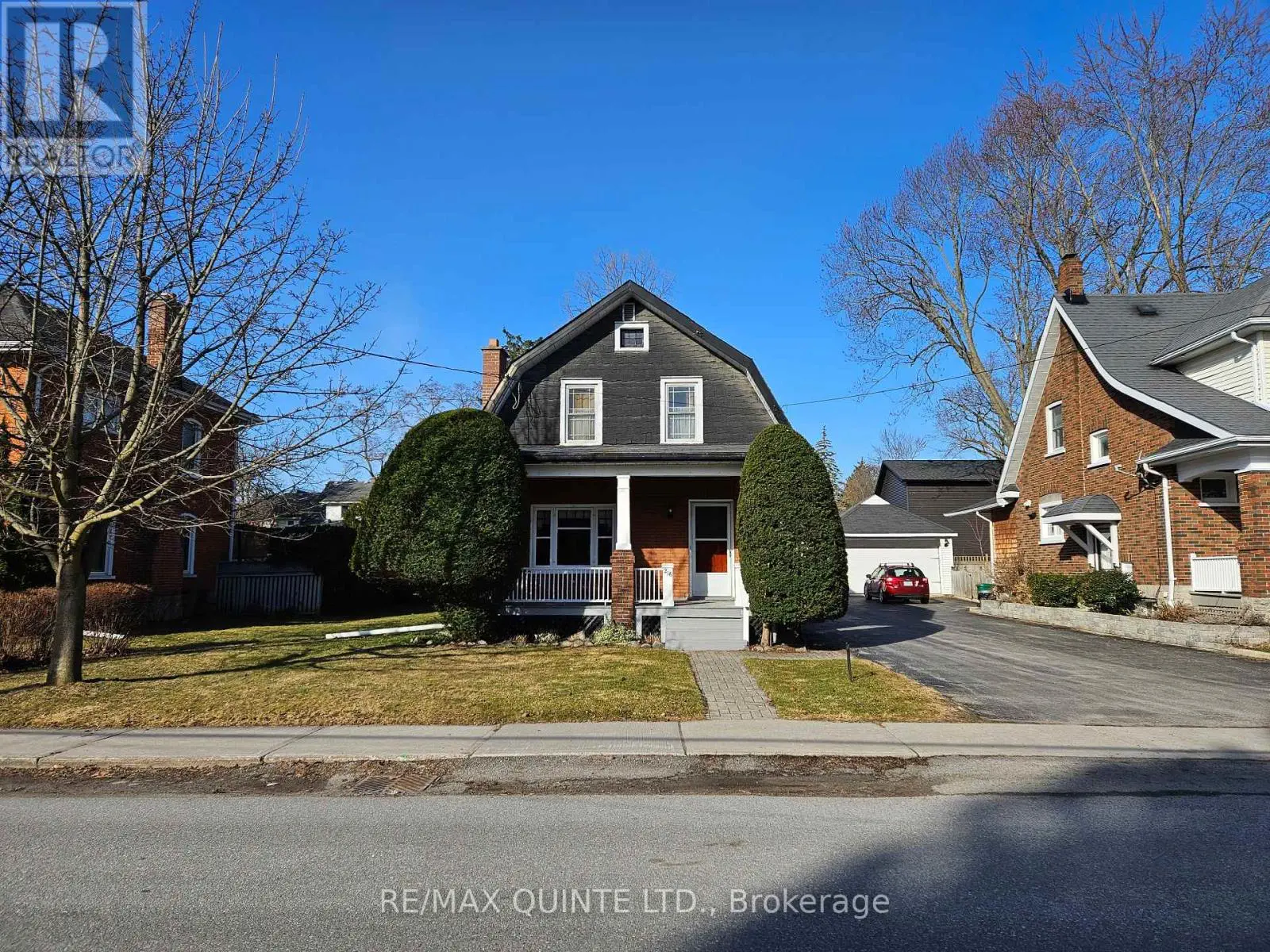 216 Foster Avenue, Belleville, Ontario  K8N 3R2 - Photo 1 - X11973454