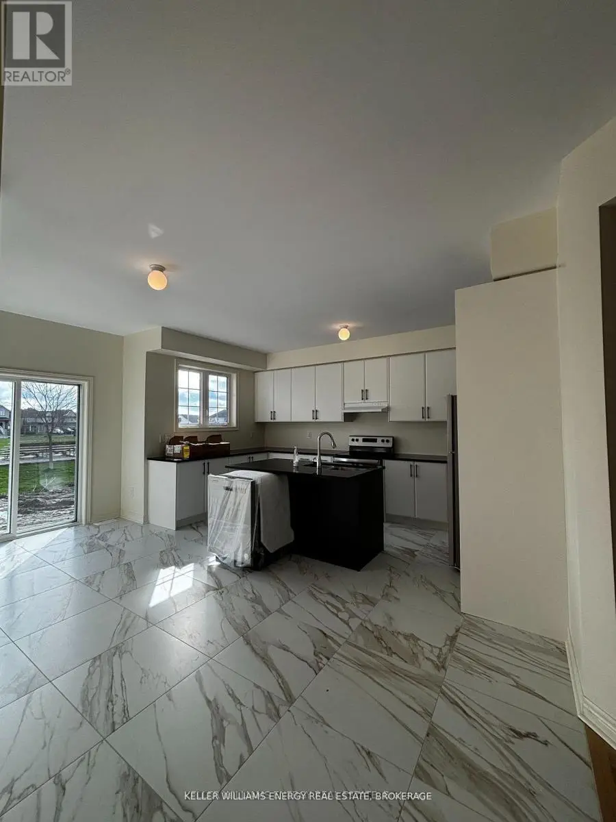 1189 Drinkle Crescent, Oshawa, Ontario  L1K 3G8 - Photo 2 - E12069108